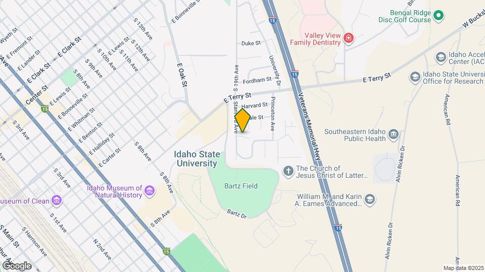 120 Stanford Ave Mapa y Detalles de la Ubicación