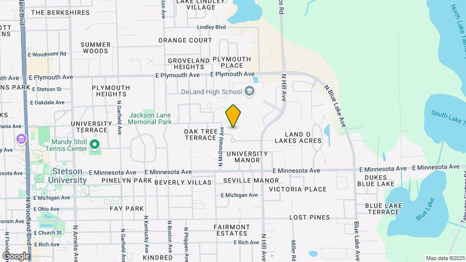 903 Crescent Pkwy Map and Location Details
