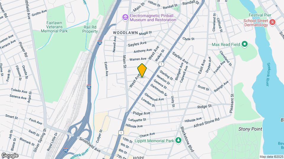 127 Trenton St Mapa y Detalles de la Ubicación