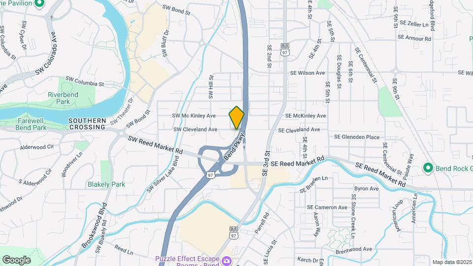 11 SE Cleveland Ave Map and Location Details