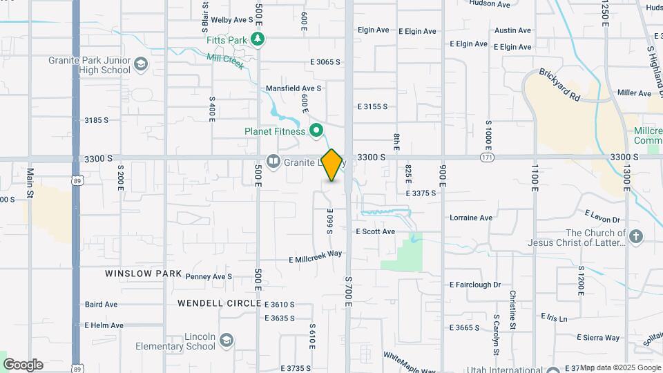 655 E Riviera Cir Map and Location Details