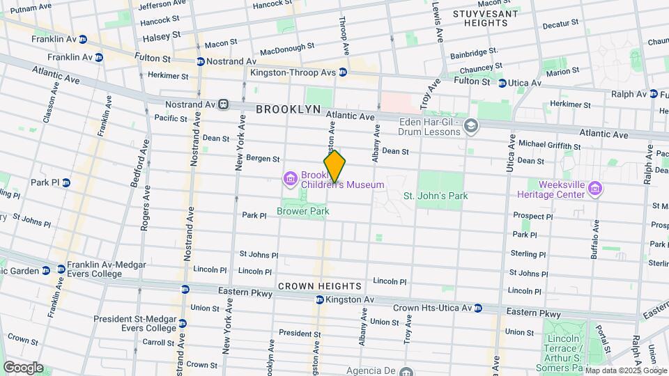 Magnirficent 2 BED in Historic Brownstone Map and Location Details