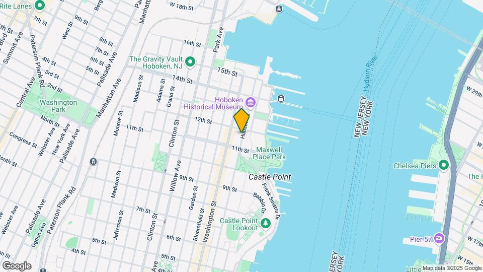 1116 Hudson St Map and Location Details