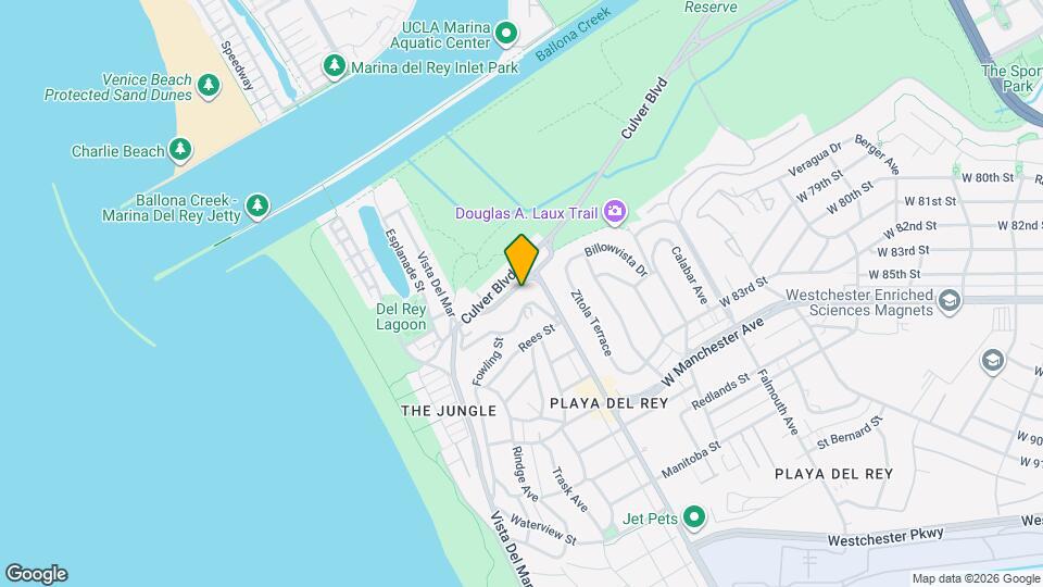 380 Pershing Dr Map and Location Details