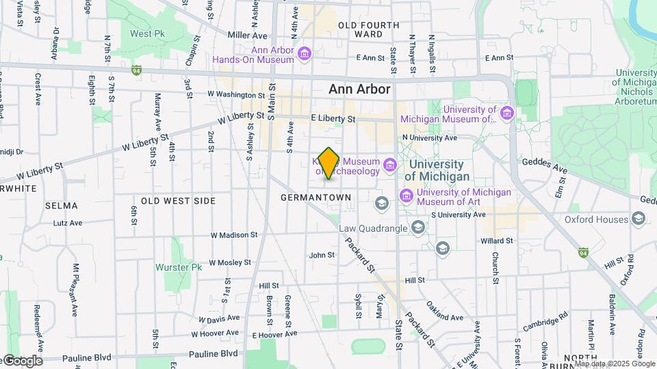 325 E Jefferson St Mapa y Detalles de la Ubicación