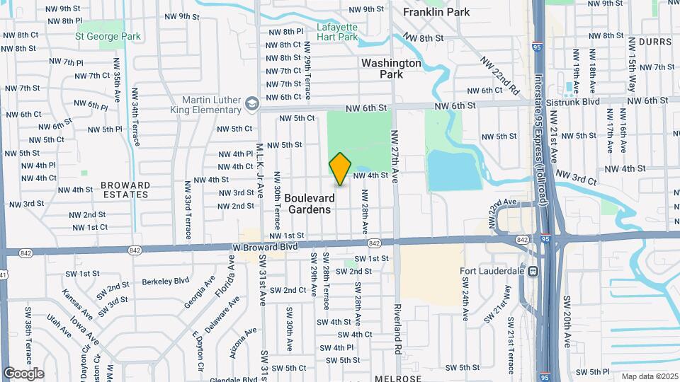 300 NW 28th Way Map and Location Details