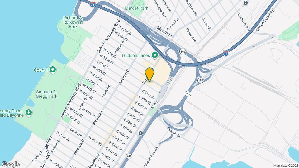 13 E 52nd St Map and Location Details