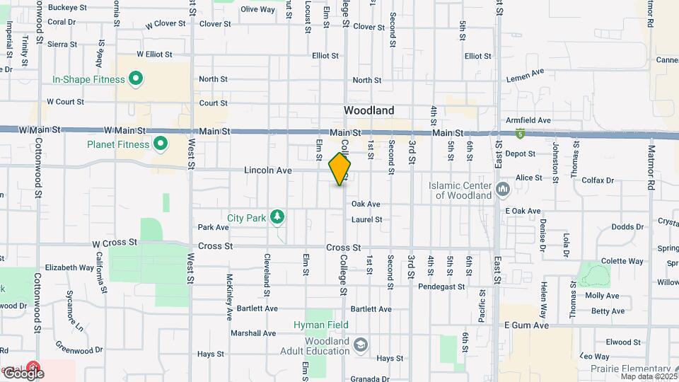 534 College St Map and Location Details