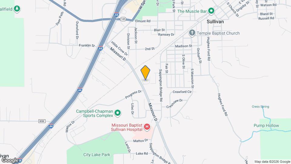 Village on the Green Apartments in Sullivan, MO