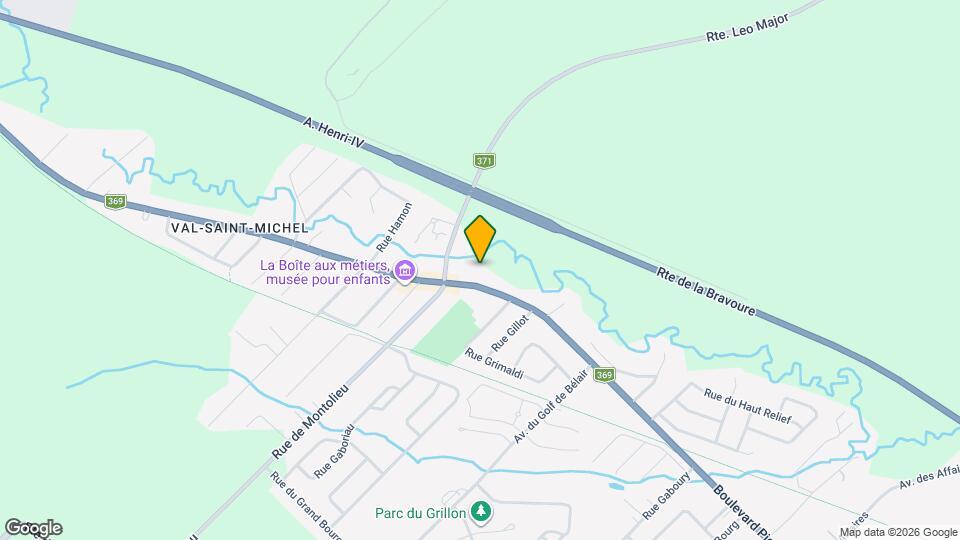 1750 Pie-XI Boul N Map and Location Details