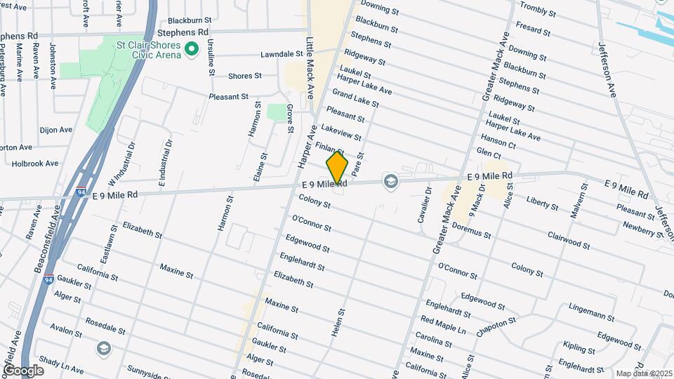 21700 E 9 Mile Rd Mapa y Detalles de la Ubicación