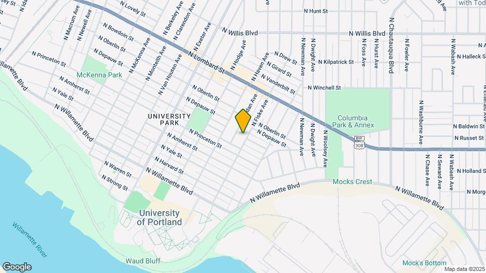 7187 N Fiske Ave Mapa y Detalles de la Ubicación