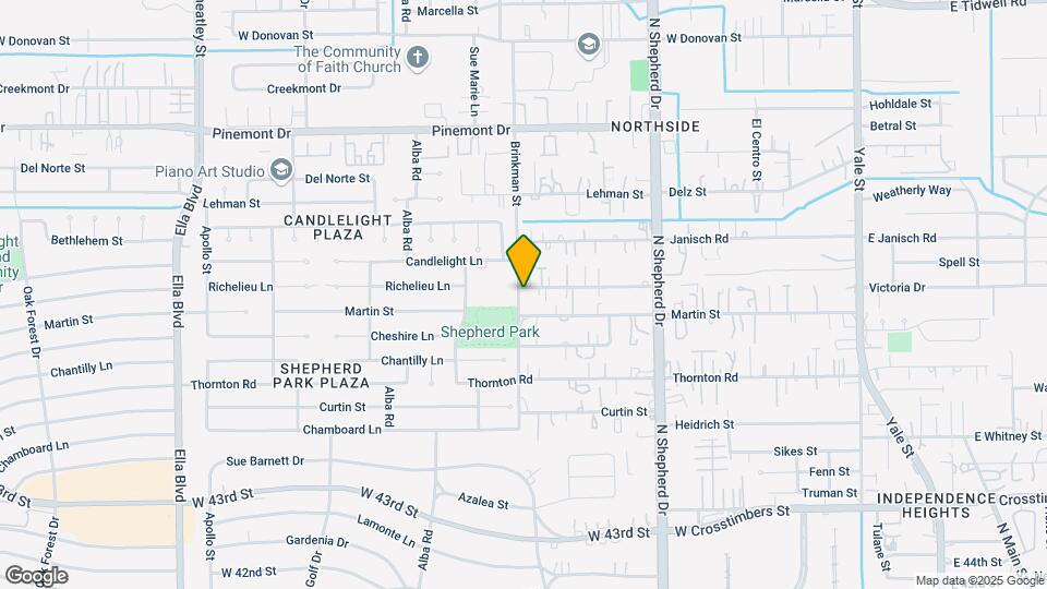 935 Oak St Mapa y Detalles de la Ubicación