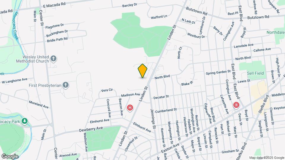 2404 Woodstock Dr Map and Location Details