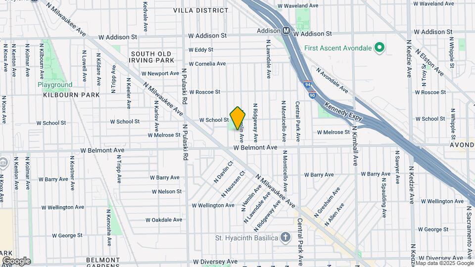 3228 N Hamlin Ave Map and Location Details