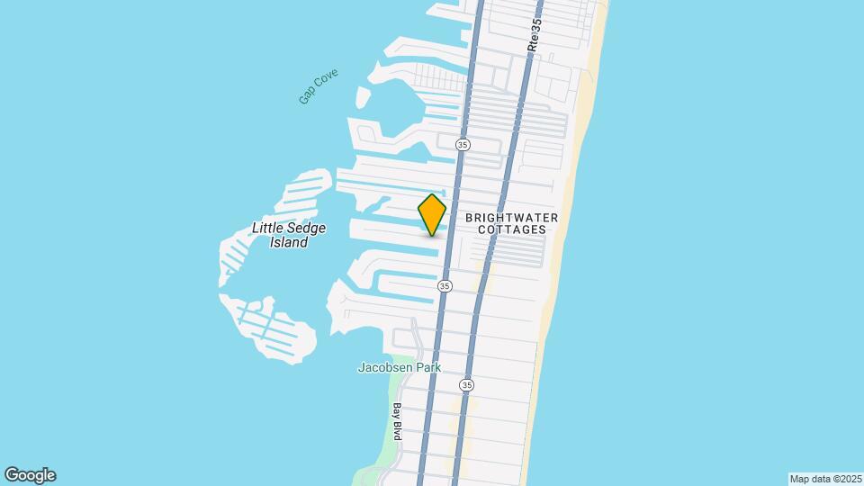 211 Bay Beach Way Map and Location Details