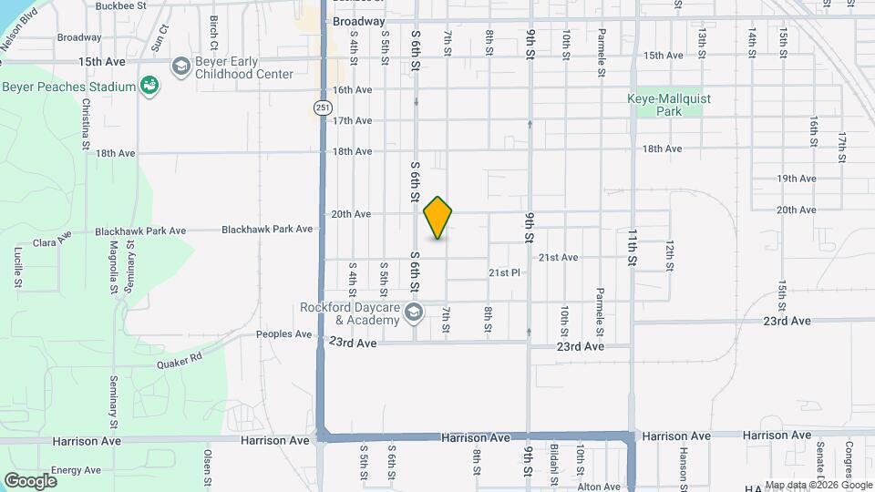 2135 7th St Map and Location Details