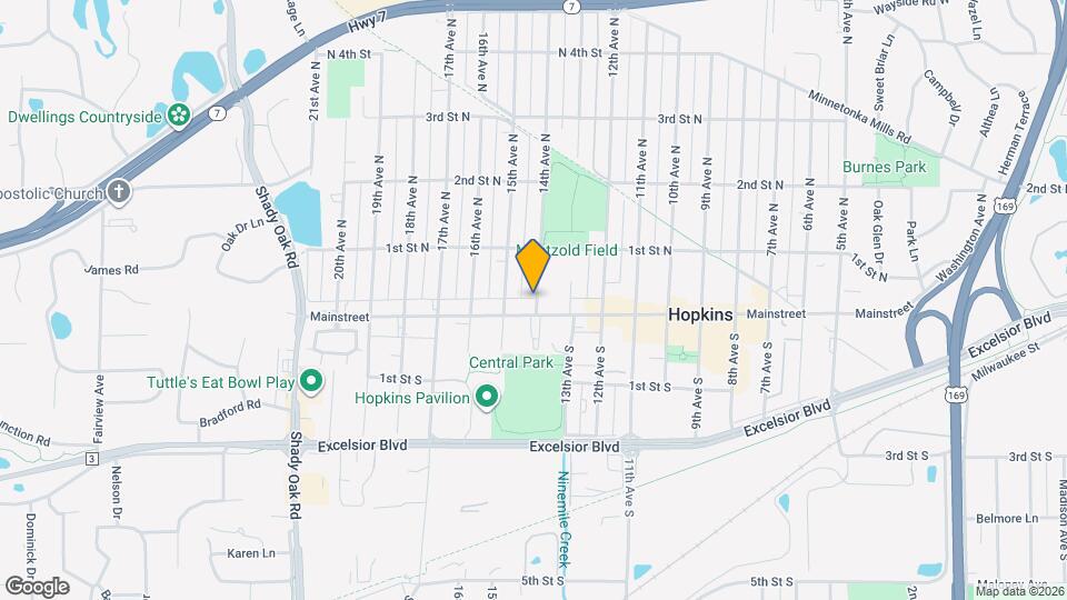 Renaissance Apartments and Nearby Hopkins Apartments For Rent Hopkins, MN