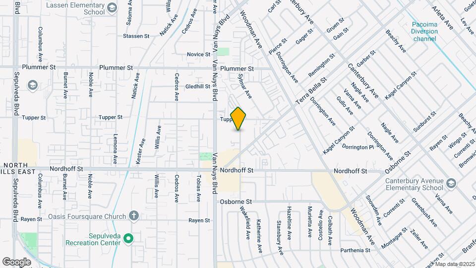 9215 Wakefield Ave Mapa y Detalles de la Ubicación