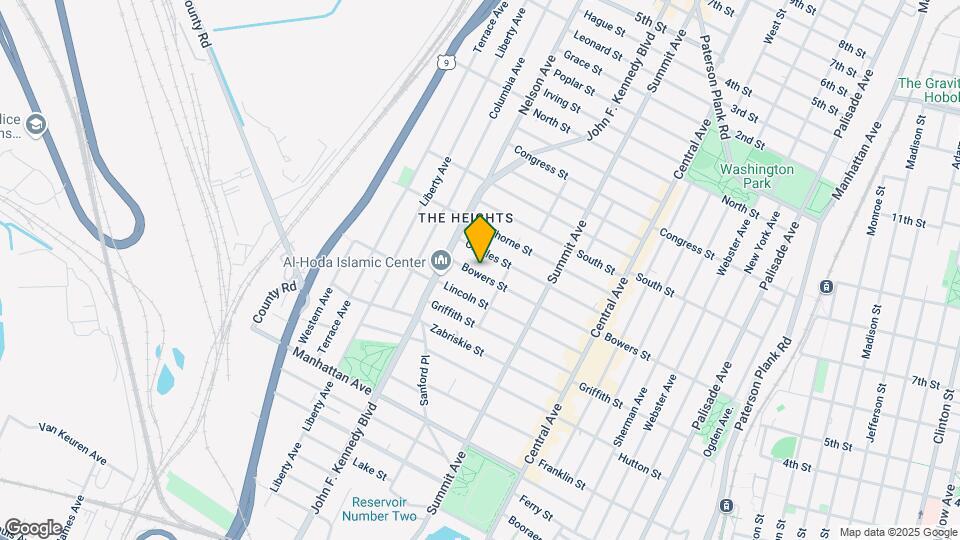 240 Bowers St Map and Location Details