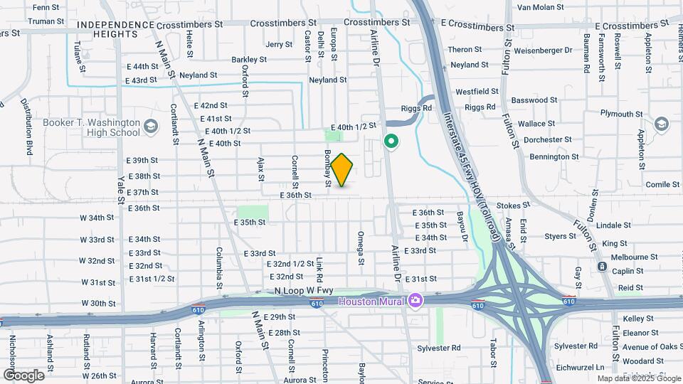923 E 36th St Map and Location Details