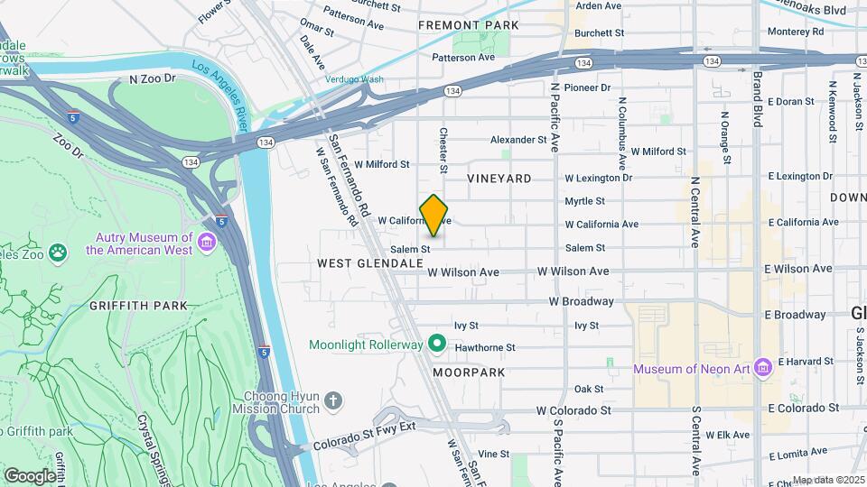 711 Salem St Map and Location Details