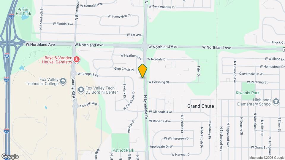 2453 N Lynndale Dr Map and Location Details