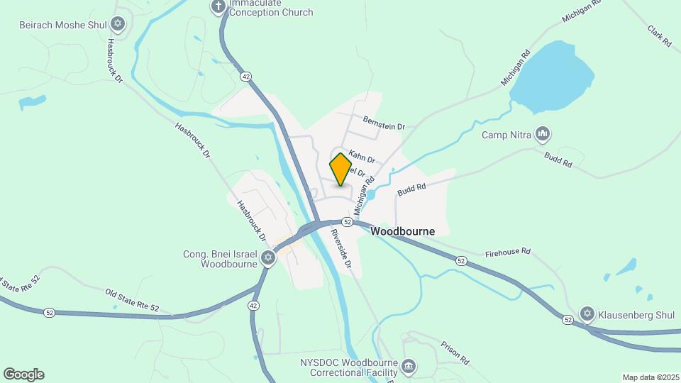 21 Hillside Ave Map and Location Details