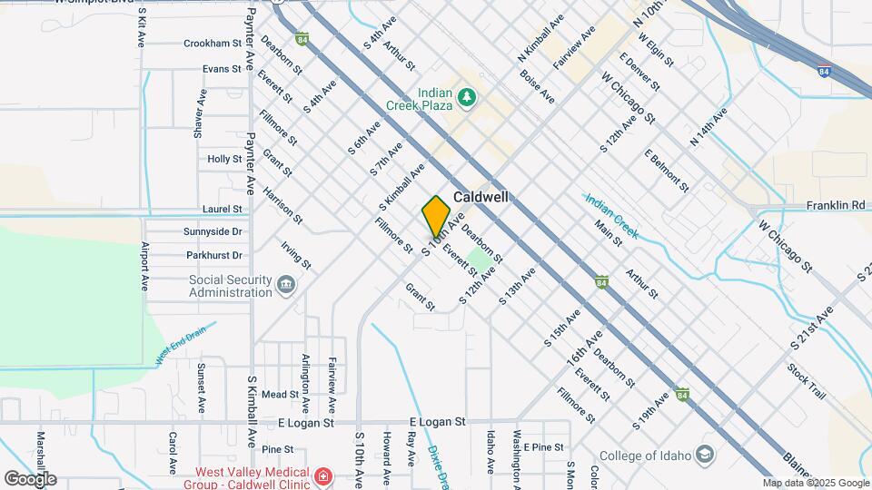 1002 Everett St Map and Location Details
