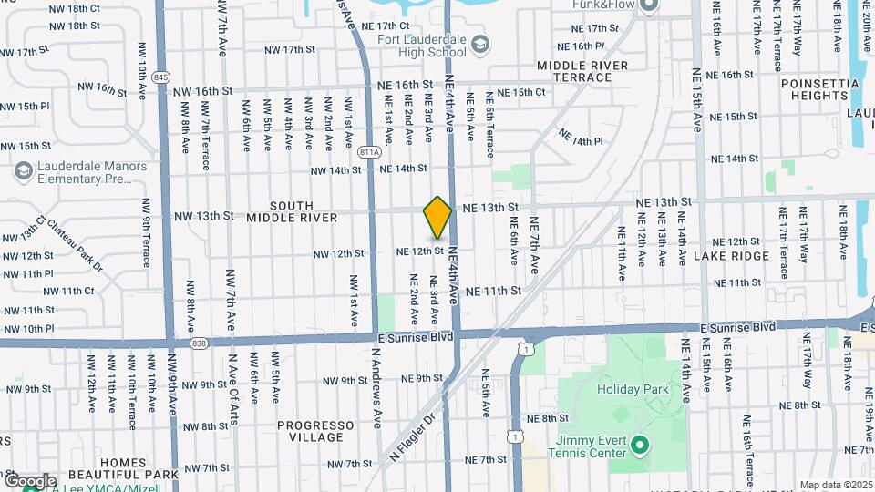 1204 NE 3rd Ave Map and Location Details