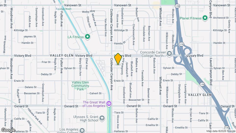 12827 Sylvan St Map and Location Details