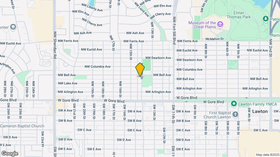 208 NW 14th St Map and Location Details
