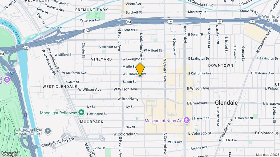 235 N Columbus Ave Map and Location Details