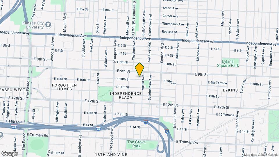 2844 E 10th St Map and Location Details