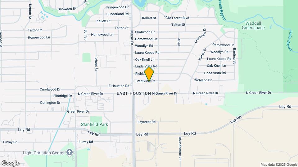 8910 Crestview Dr Map and Location Details