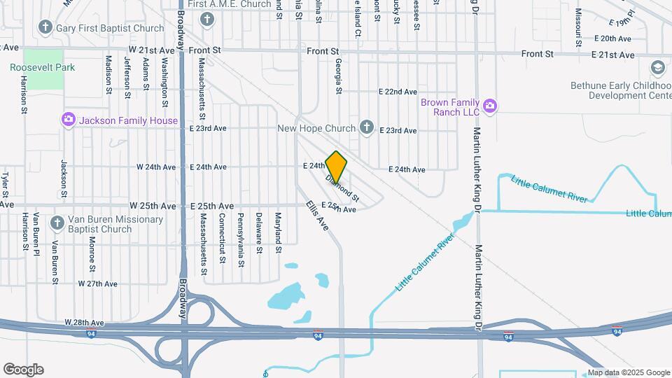 2418 Diamond St Map and Location Details