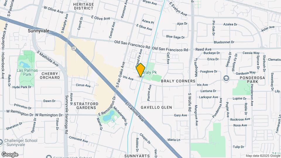 697 Iris Ave Map and Location Details
