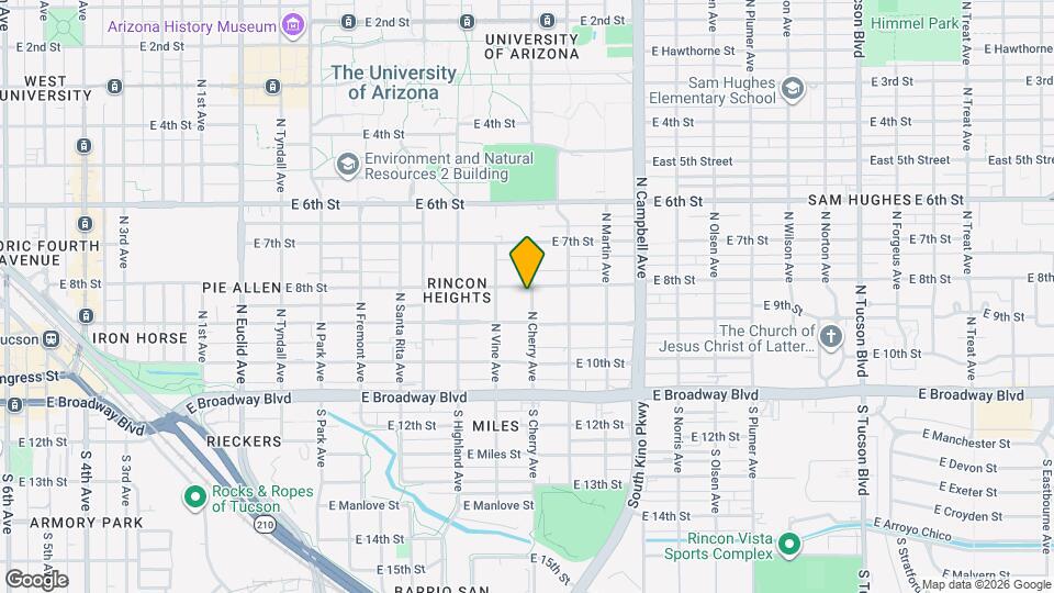 1546 E 8th St Map and Location Details