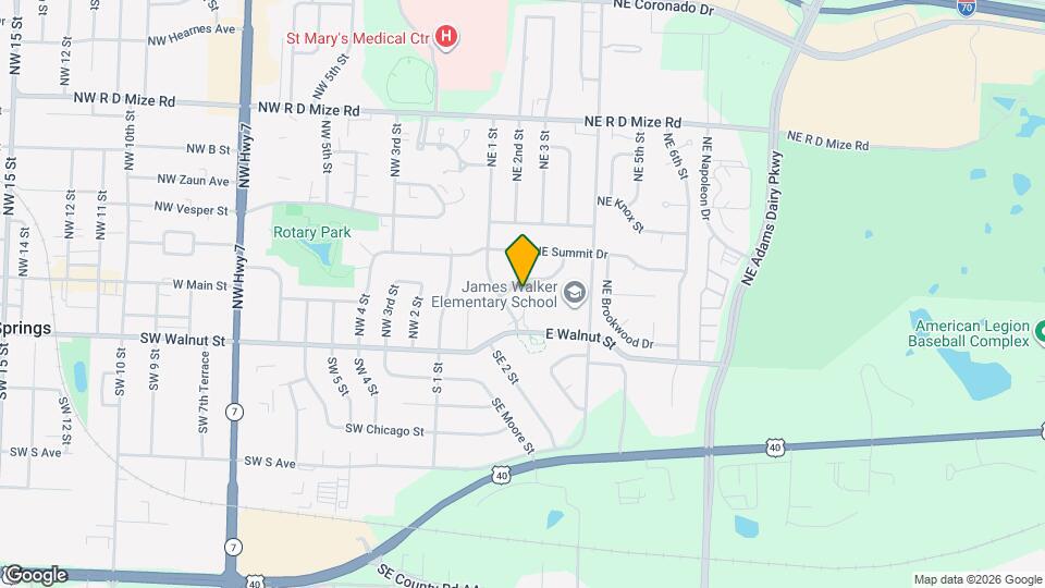 308 NE Lakeview Dr Map and Location Details