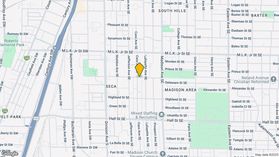 1000 Cass Ave SE Map and Location Details
