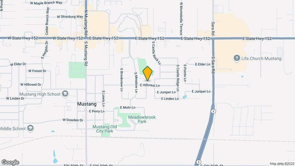 429 E Hillcrest Ln Map and Location Details