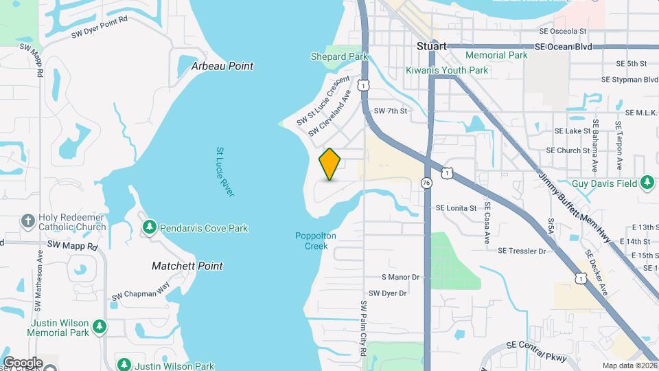 547 SW Riverview St Map and Location Details