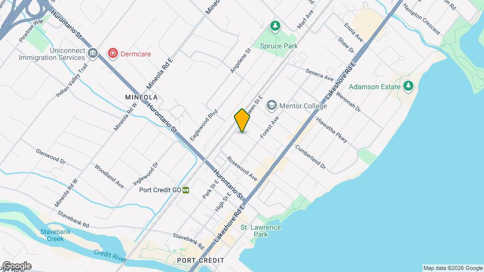 46 Woodlawn Ave Map and Location Details