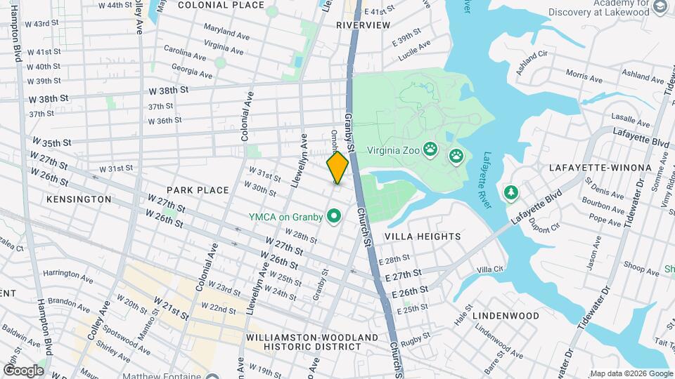 121 W 32nd St Map and Location Details