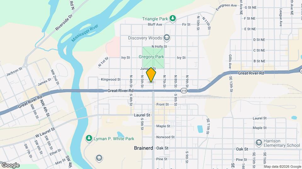 215 N 6th St Map and Location Details