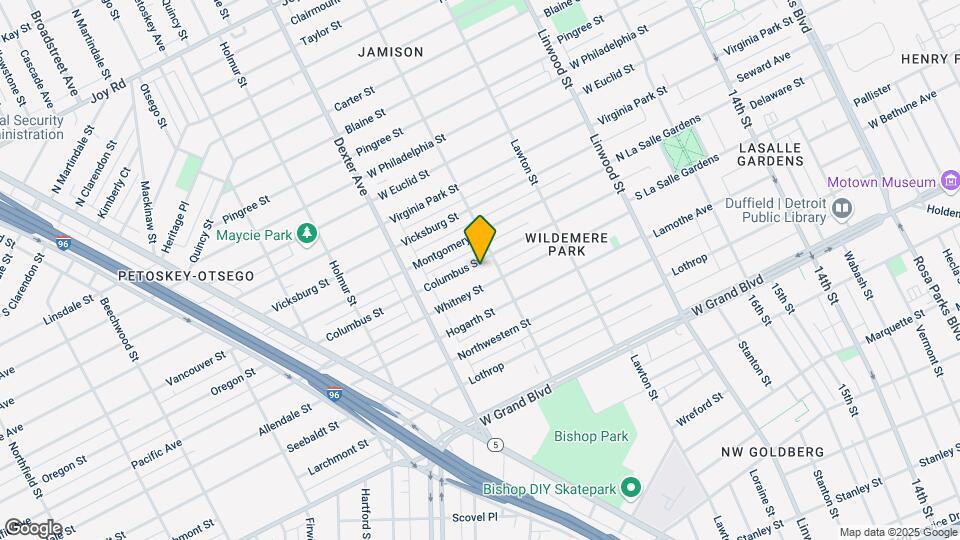 3235 Columbus St Mapa y Detalles de la Ubicación