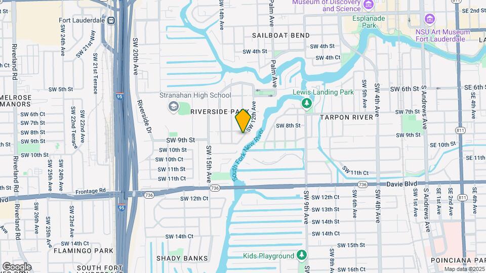 824 SW 12th Ave Map and Location Details