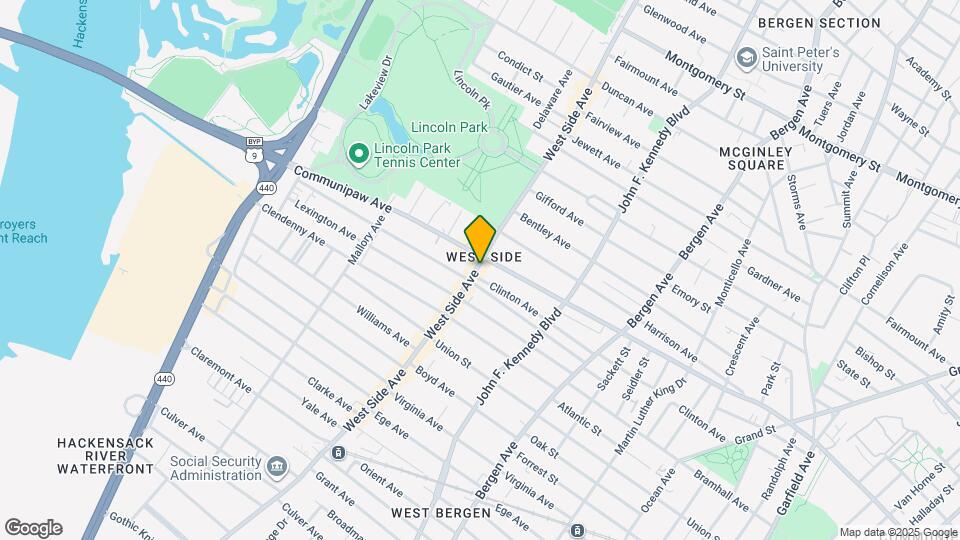 572 West Side Ave Map and Location Details