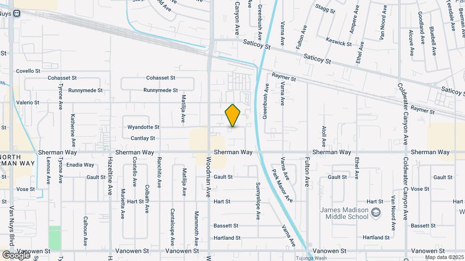 13602-13606 Wyandotte St Map and Location Details
