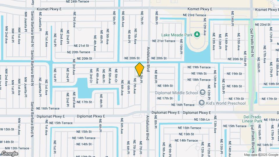 1812 NE 7th Pl Map and Location Details